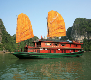 Du thuyền Bai Tu Long Junk